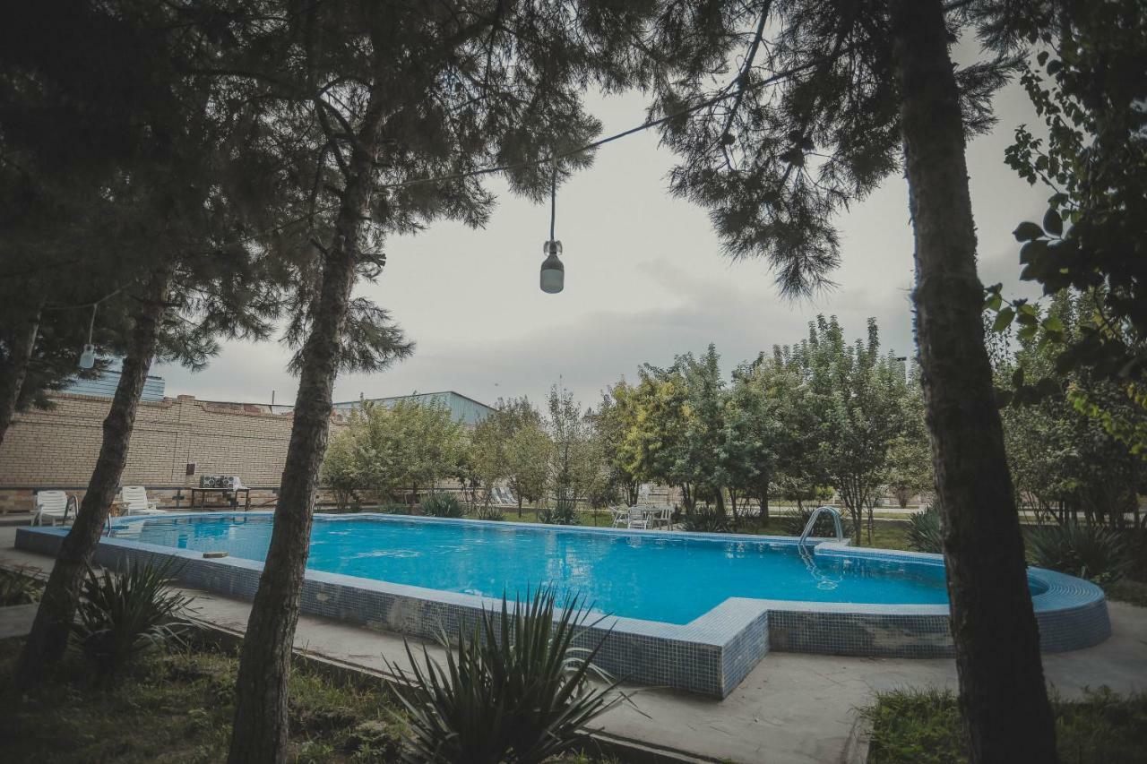 May Weather Resort Bukhara Esterno foto